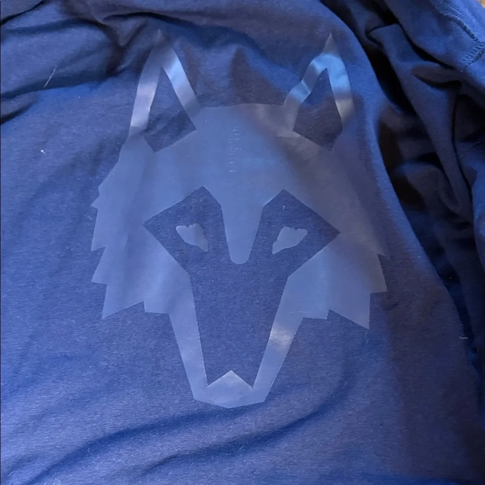 Greyson Navy Blue Gotham Hooded Pullover with Tonal Wolf Graphic - Picture 3 of 4